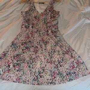 Guess Fit Flare Dress Size 8 Pink Blue Colorful Zipper Front Cutout Back Womens